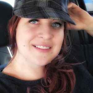 Meet your Posher, Becki